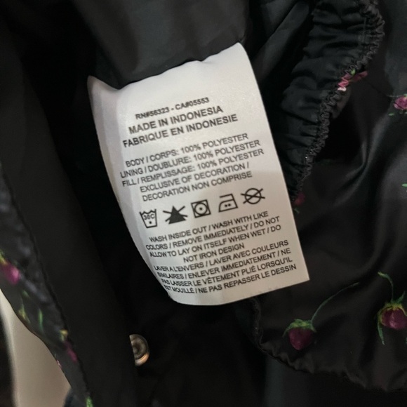 Nike Sportswear Icon Clash Quilted Jacket black floral size large - Picture 9 of 9